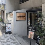 Nim's Pizza - 店頭