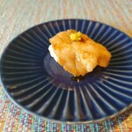 宮古牛鉄板焼 ユキシオステーキ - アグー豚のお寿司