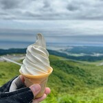 スカイパーク寒風山回転展望台 - 男鹿塩ソフトクリーム
