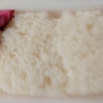 唐揚げ専門 はっぴ商店 - ご飯もかなり多め