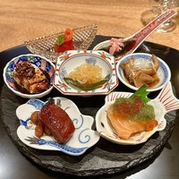 紅梅本楼 - 