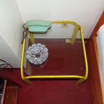 高知ビジネスホテル本館 - 「ベットサイドテーブル」 2014年03月