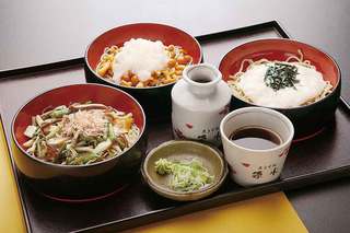 Gensui - 割子三膳そば1,300円