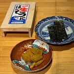 創作 割烹 大谷 - 赤雲丹が出るまでの期間以外、普段はこちらの雲丹を使われているそう。濃厚で美味しかった。海苔も美味！