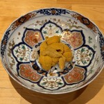 創作 割烹 大谷 - 　贅沢、シャリが見えない、甘めのお醤油