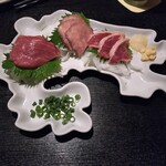 博多もつ鍋 馬肉 九州自慢 - 