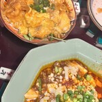 琉球中華 蛙吽 那覇桜坂店 - 