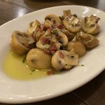 BACAR - マッシュルームのガーリックソテー