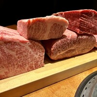 士士 - 肉塊のお披露目