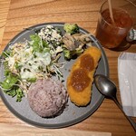 W Toranomon -the market- - 