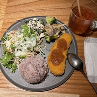 W Toranomon -the market- - 