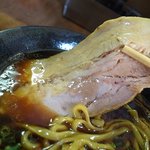 チャーシューはデカイよー