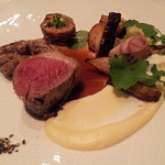 ル・ヴァンテール - 【肉料理】仔羊のロティ そのアンデュイエットとジュ 石田めん羊牧場より