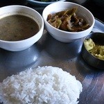 イーマサラ - ダルバートランチ。