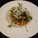 Felicelina - 鳥取産大山鶏 エリコイダーリ 白ワイン煮込みソース田芹添え