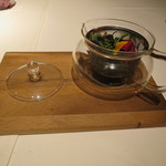 ライラ - フレッシュのハーブ・ティー1