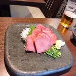 青ヶ島屋 - 海亀の胸肉の刺し身