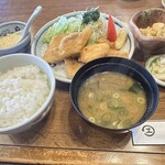 御食事処 丸栄 - 