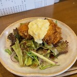 お料理とお酒 oto - ヒラメのフライ。臭みなくサクサクフワフワ