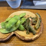 お料理とお酒 oto - 枝豆、ゴーヤの炒め煮