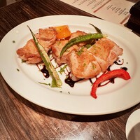 grigio la tavola -  grigio la tavola -