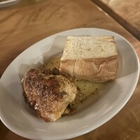 カルネジーオ イースト - 