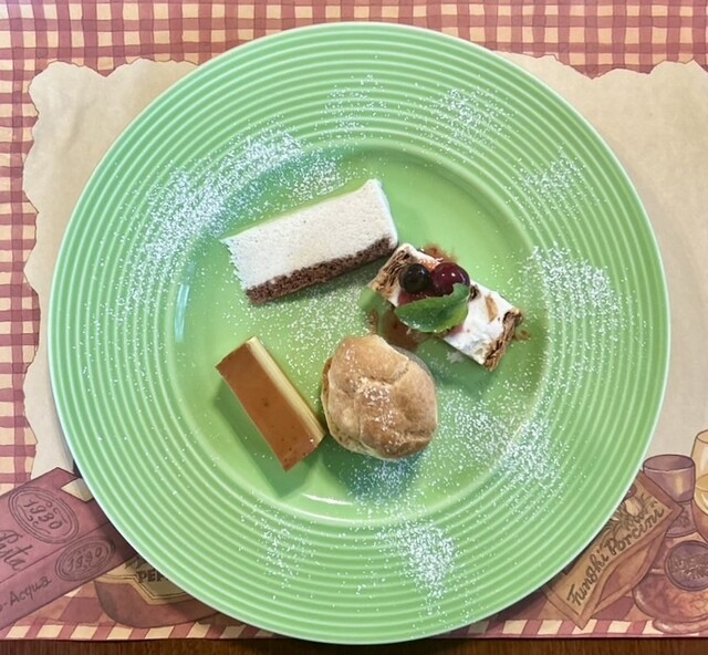 PETIT RESTAURANT photo 5