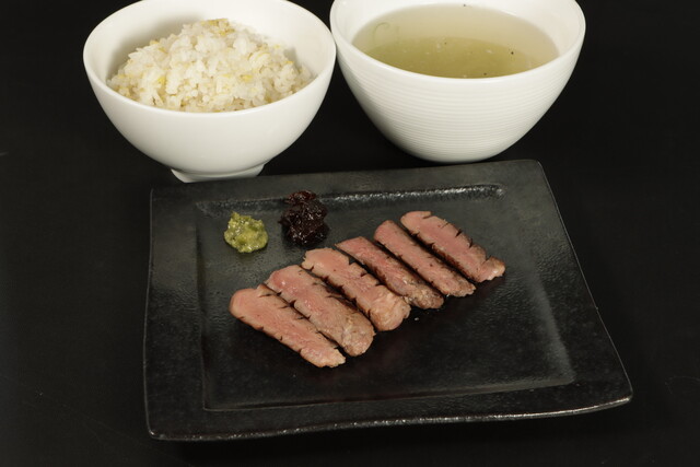 牛タンレストラン陣中 仙台国際空港店（【旧店名】牛タン専門レストラン 冠舌屋） - 仙台空港（牛タン）の写真