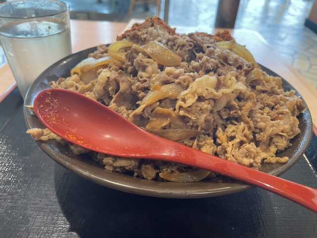 裏メニュー「キング」。牛丼の頂点に君臨する神メニュー。』by bhappy