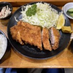 とんかつ唐揚専科  - 料理写真:ロースカツ