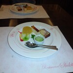 志喜亭 - パイナップルのババロア　抹茶アイス等