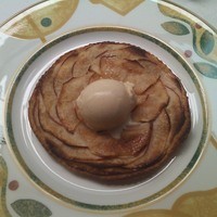 レストラン アラジン - リンゴのタルト