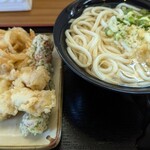 かけ中＋ちく天・かき揚げ・とり天