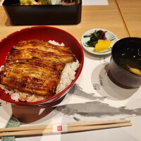 東京竹葉亭 南御堂店 -  東京竹葉亭 南御堂店 -