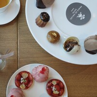 オールデイダイニング オアシスガーデン - 