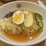 平壌冷麺 食道園 - 