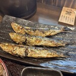 炭火焼和めし処 しんぱち食堂 - 単品、3羽いわし 429円❗️