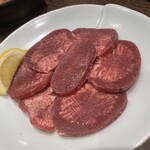 焼肉せんりゅう - 