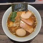 らぁめん 涼虎 - 涼虎らぁめん＋味玉