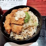 とんかつ六角箸 - 別角度から