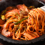 味醂亭 - 石鍋ナポリタンスパゲッティー　最後まであつあつをどうぞ