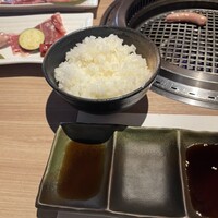 近江うし 焼肉 にくTATSU 青山本店 - 