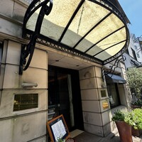 レストランひらまつ 広尾 - 入り口