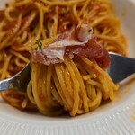 キッチン ブルー グローブ - 生ハムも乗せます