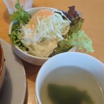 レストラン ケベック - サラダとスープ付き