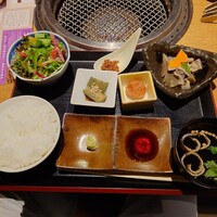柳橋焼にく わにく - 