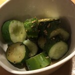 焼肉きんぐ - さっぱりときゅうり