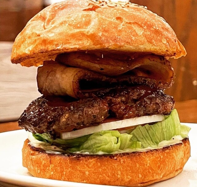 バーガーズカフェビーチ ストーリー （Burger