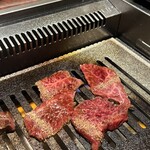 黒毛和牛焼肉 虎斑 - 