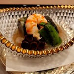 馬車道 大かわ - 冷やしバチ